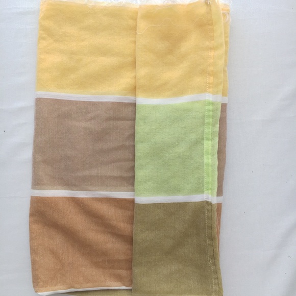 Green and Yellow Color-block Infinity Scarf - Picture 4 of 4